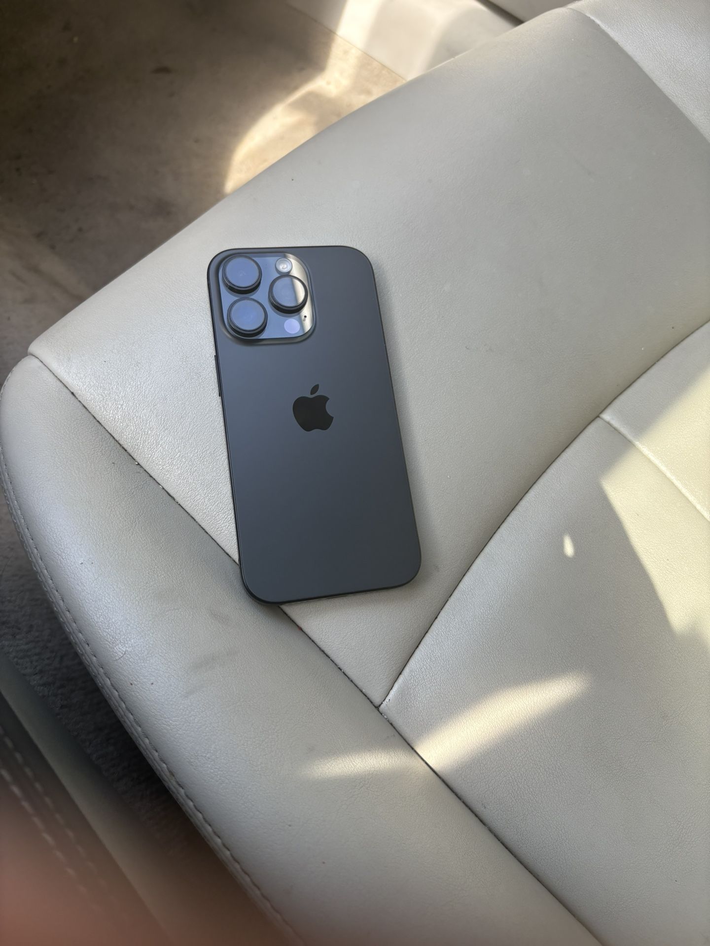 iPhone 15 Pro