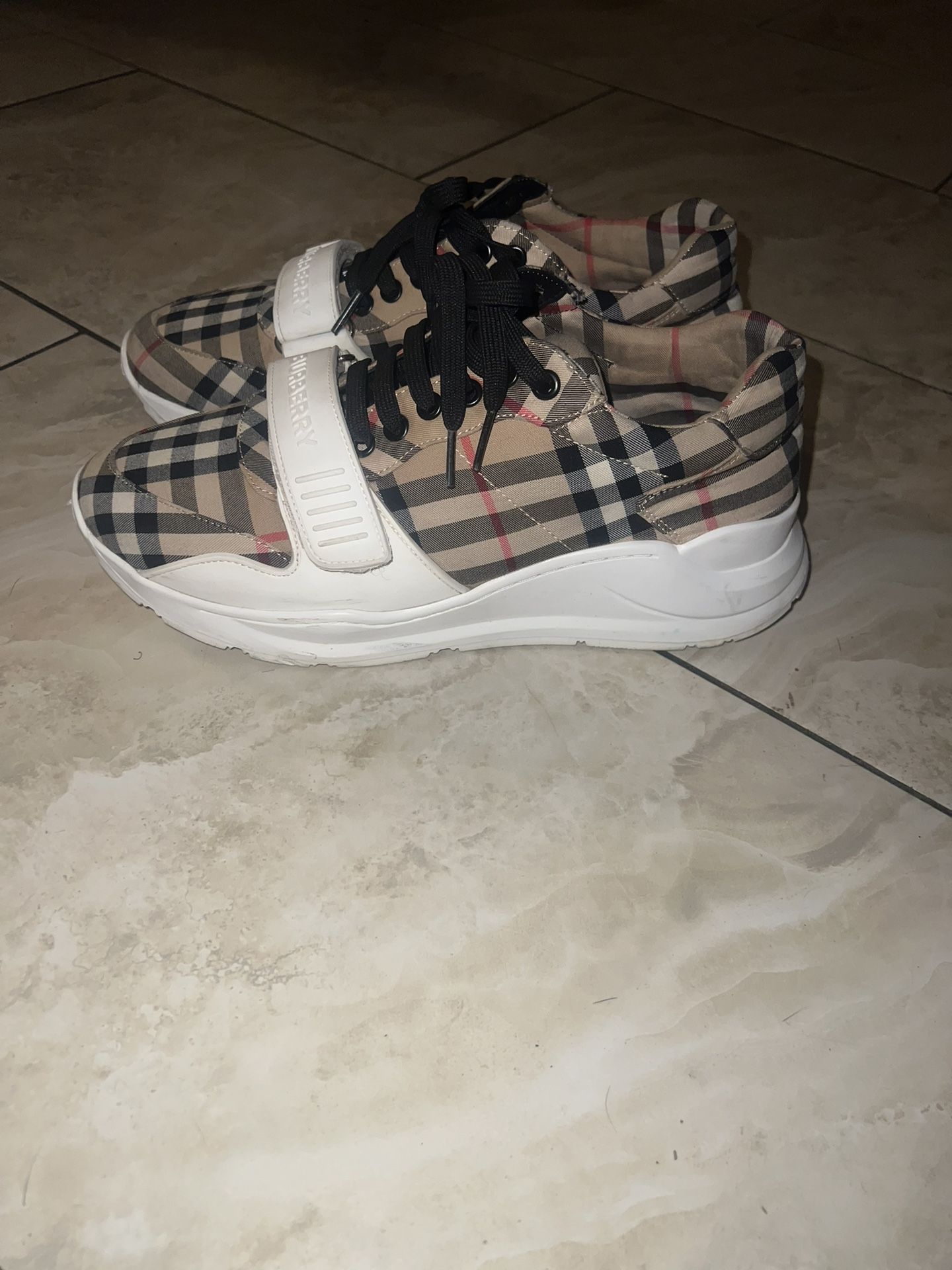 Burberry Shoes
