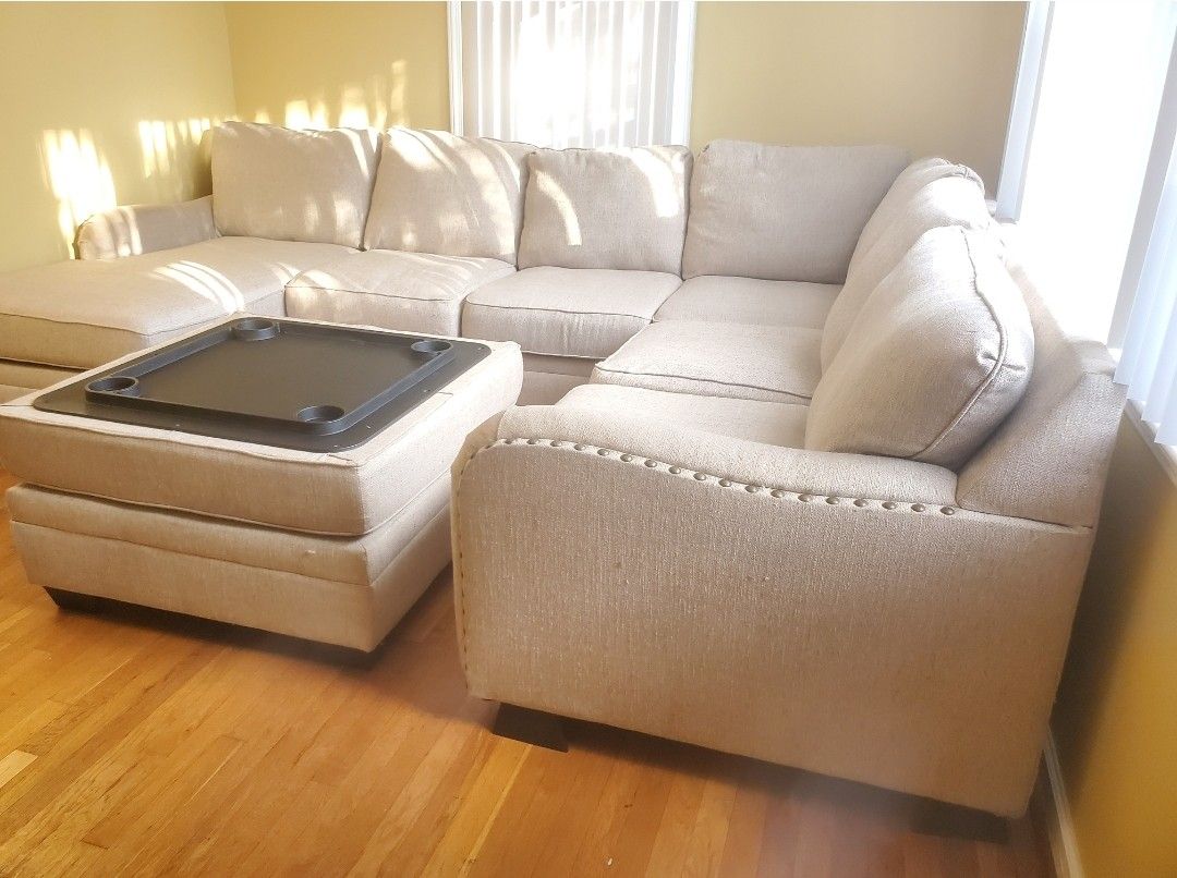 Sectional Sofa Couch
