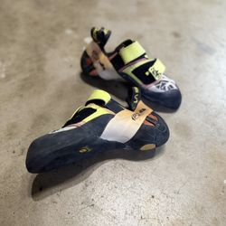 La Sportiva 37 1/2  Skawama Women’s Climbing Shoe