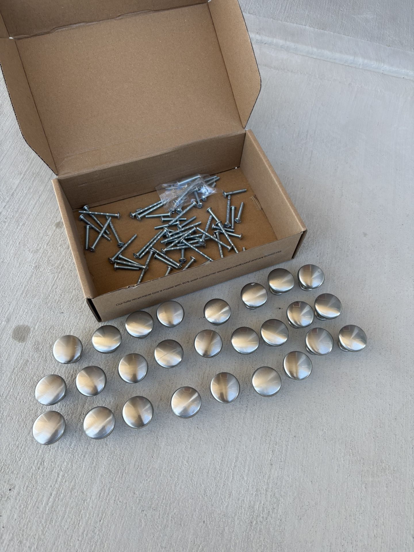 Lot of 26 Nickel Drawer Knobs With Screws . Like new. Retails $2.52 each.