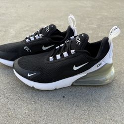 NIKE  AIR MAX 270 - WOMENS