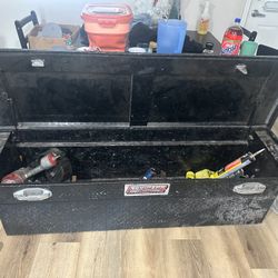 Novidamp Diamond Plated Truck Tool Box