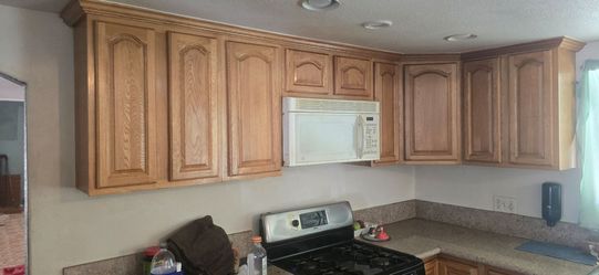 Solid oak kitchen cabinets