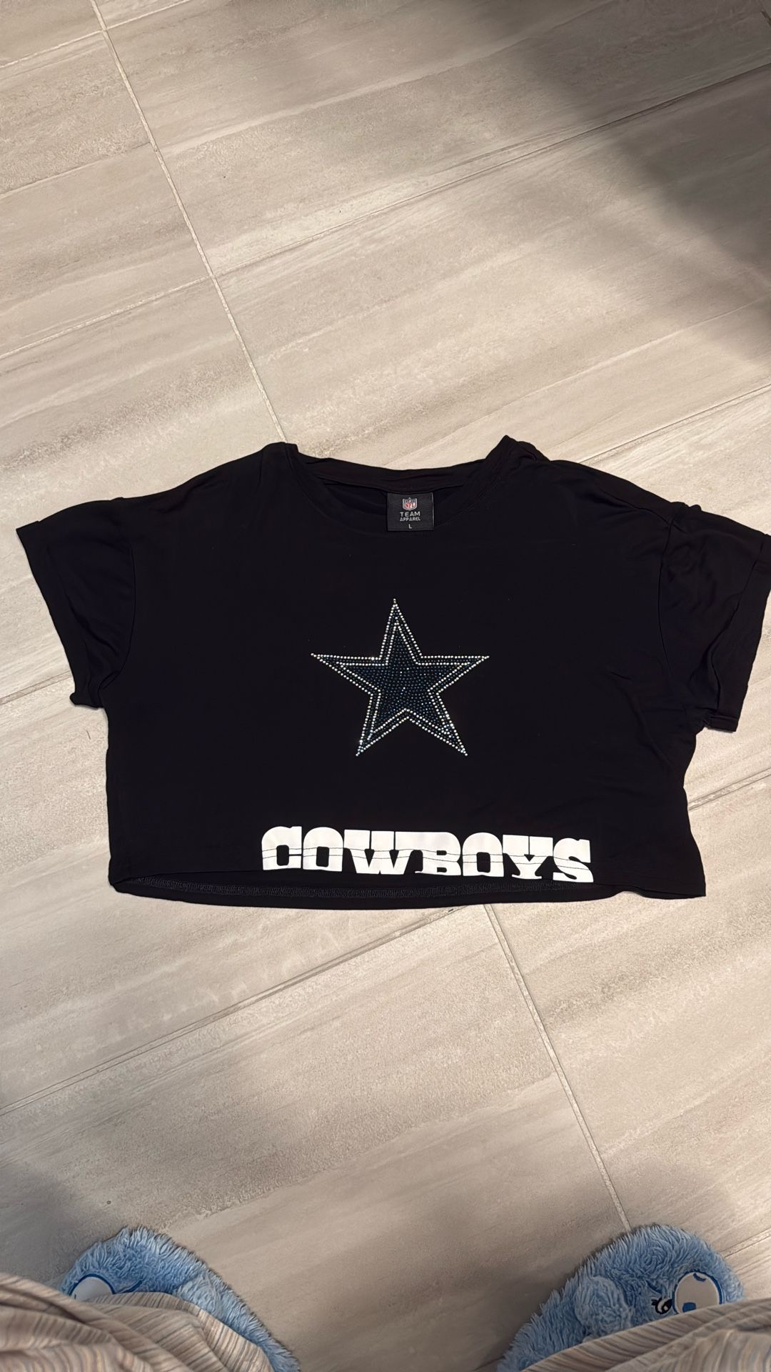 NFL Cowboys Team Apparel - Size Large