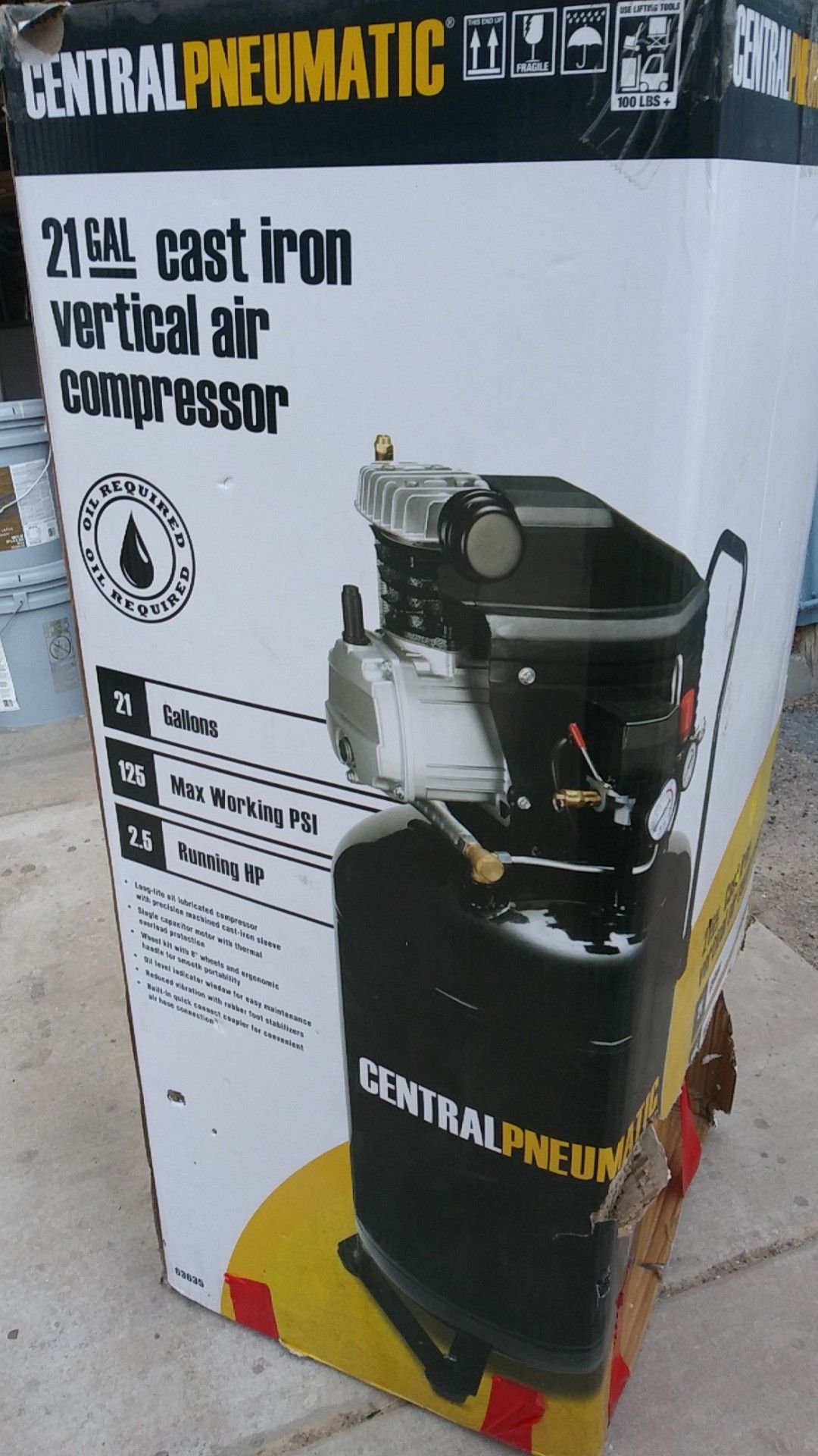 Vertical compressor