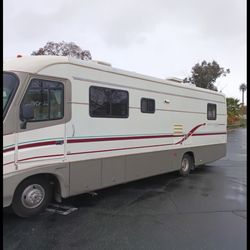 Selling 1998 Holiday rambler with 42,000 original miles