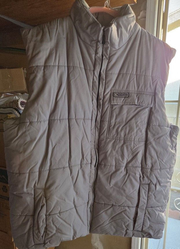 CALVIN KLEIN PUFF VEST