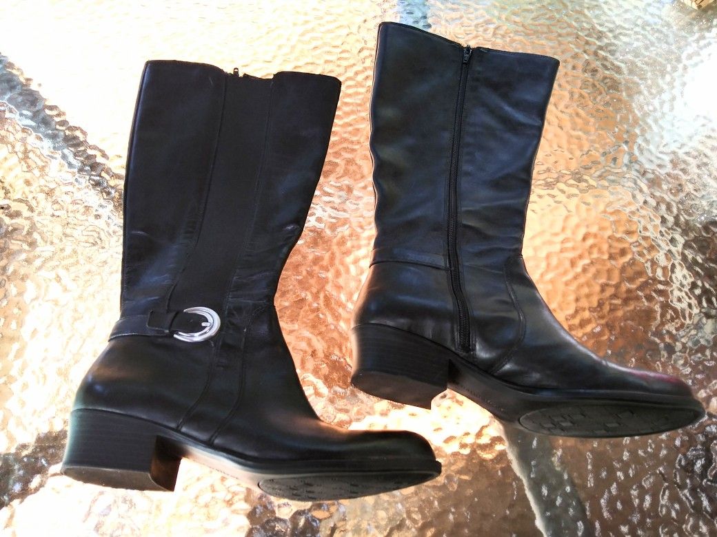 Naturalizer N5 Comfort Women's Boots / 9M / Wide Calf / Black