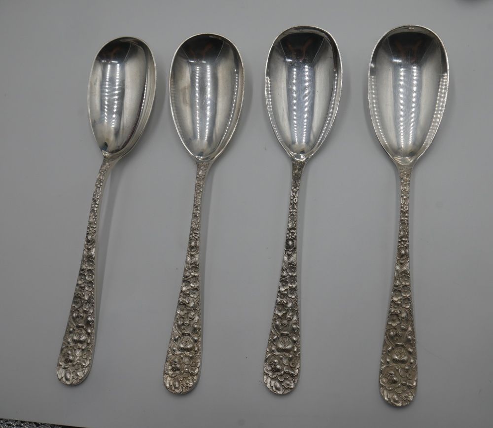 4 sterling silver large spoons Stieff Sterling 289.1 grams 8 x 1.5 . very good condition