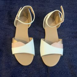 Old Navy Girl Sandals Size 2