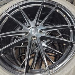 22" Glossy Black Wheels & Tires For AUDI Q5