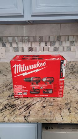 M18 18V Lithium-Ion Cordless Drill Driver/Impact Driver Combo Kit (2-Tool) W/ Two 1.5Ah Batteries, Charger Tool Bag