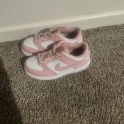 Pink Toddler Nike Shoes 