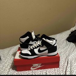 Dunk High ‘Black White’