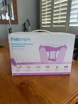 Frida Mom Postpartum Recovery Essentials Kit bundle