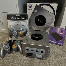 Nintendo GameCube Platinum Silver Bundle