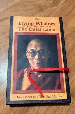 Living Wisdom Of The Dalai Lama 