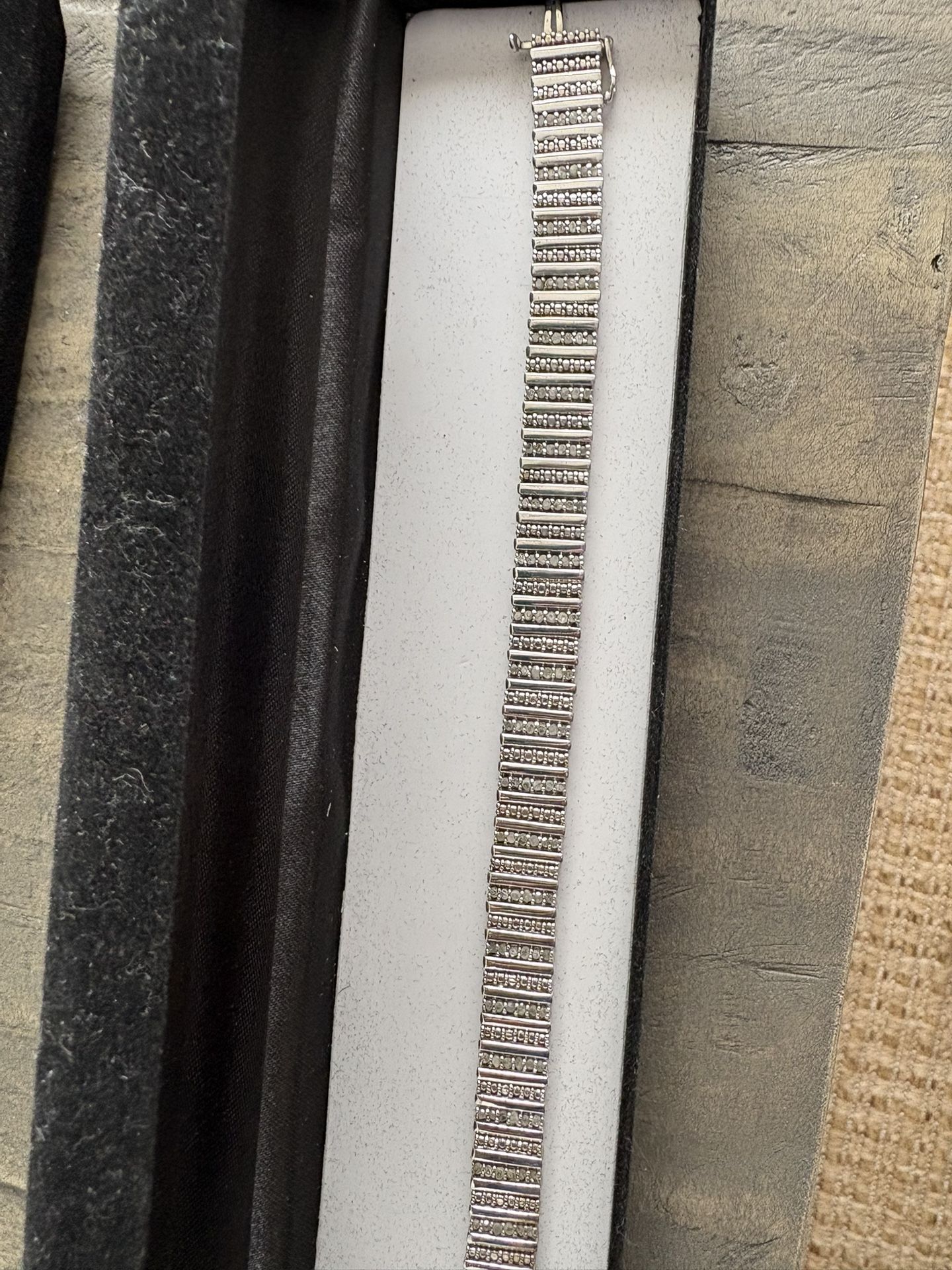 Diamond bracelet( Valentines’s Special)