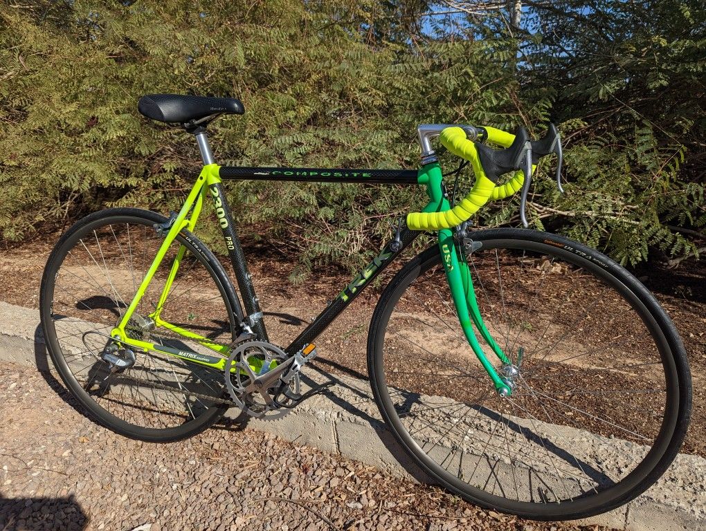 Trek 2300 Road bike