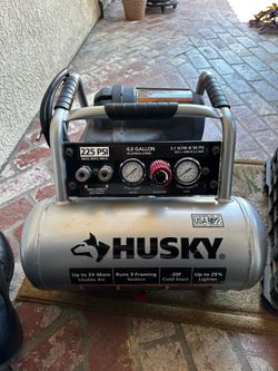 Husky framing compressor 225 psi, 4 gallon