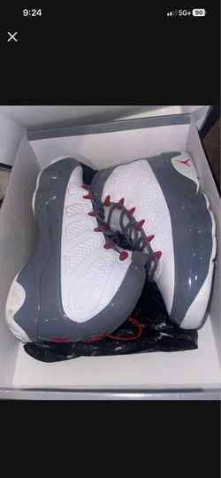 Jordan 9s size 10