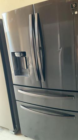 Samsung 4-Door Black Fridge

