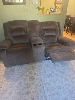 Sofa and loveseat set