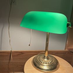 Vintage Banker Lamp 