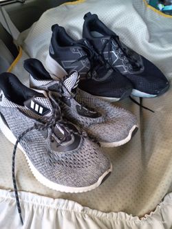 Men's used Tennis shoes