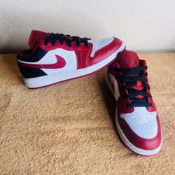 Nike Air Jordan 1 Retro Low Reverse Bred Sneakers (553560-163) Youth Shoes 7Y