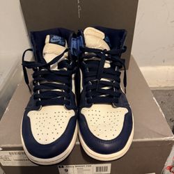 Jordan 1 Obsidian Blue 