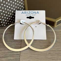 Silver Tone Hoop Earrings 