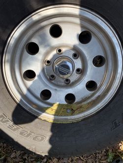 85 percent thread left 6 lugs