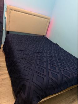 Full bed frame