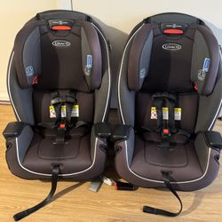Convertible Car seat 70$ Each 