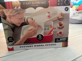 Kids pottery kit