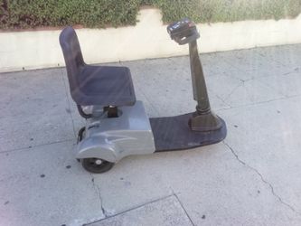 ELECTRIC MOBILITY SCOOTER!!!HURRY IT MUST GO!!!