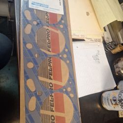 151 4 Cylinder  New Head Gasket 2.5 80s. 35th Ave And McDowell Phx 