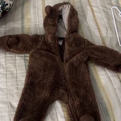 Carters Baby Bear Suit in Brown fleece size 3 Month