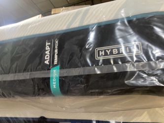 Mattrress Tempur pedic Adapt medium hybrid king size brand new