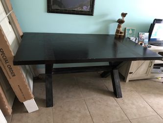 Solid wood heavy table 40 X 66