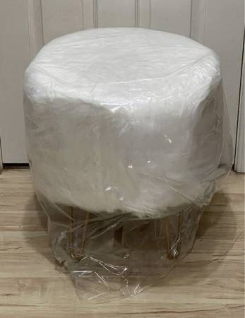 Brand New 18” White Faux Fur Ottoman Foot Rest Gold Hairpin Legs