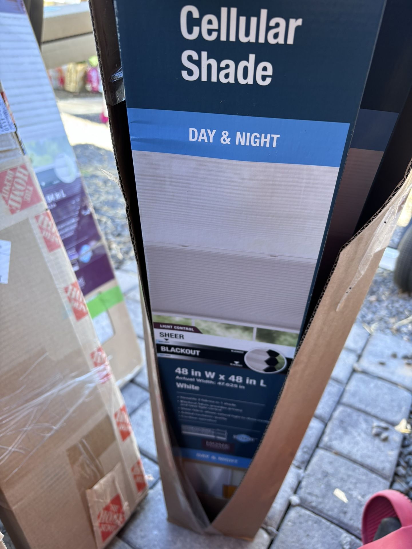 Cellular, Blackout Shade