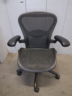 Herman Miller Aeron Office Chair