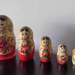 Matryoshka 🪆 Babushka Nesting Dolls