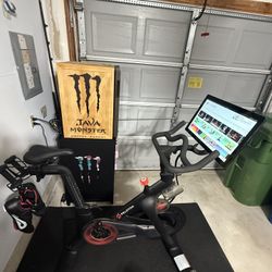 Peloton bike