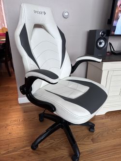 Gaming chair