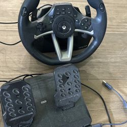 Xbox Steering Wheel and Pedals 