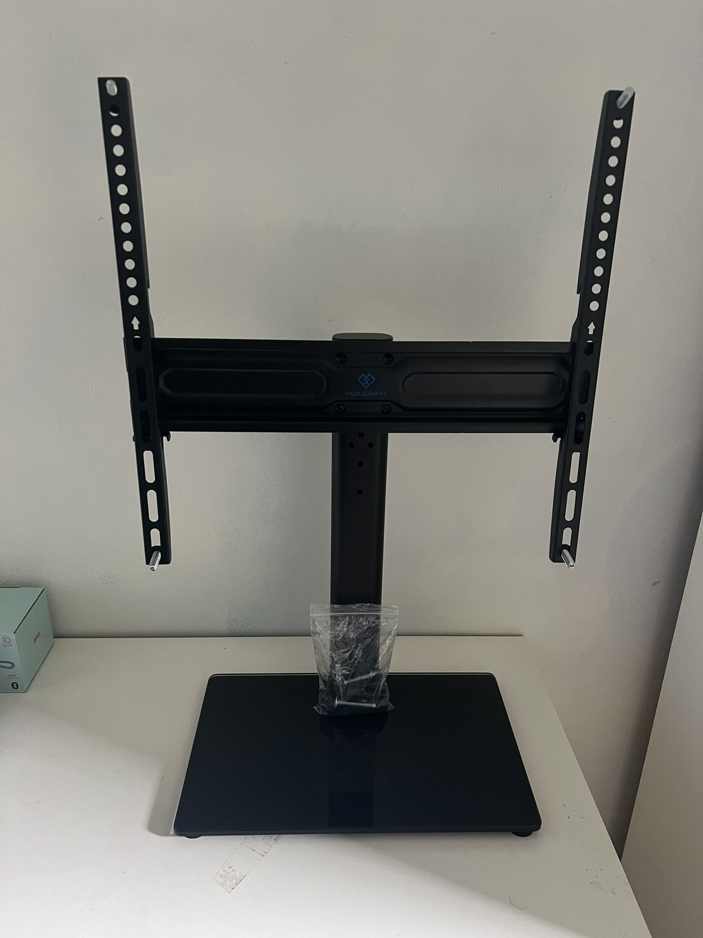 Universal swivel TV stand